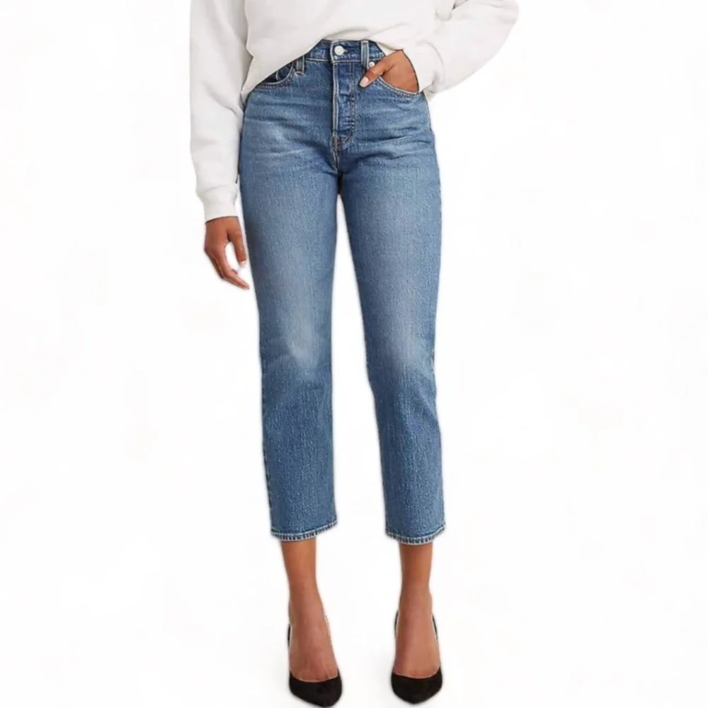 Levi's Women's Premium Wedgie Straight Jeans‎ Size 28 X 28 NEW/NWT